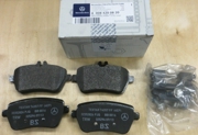 MERCEDES-BENZ A0084200820